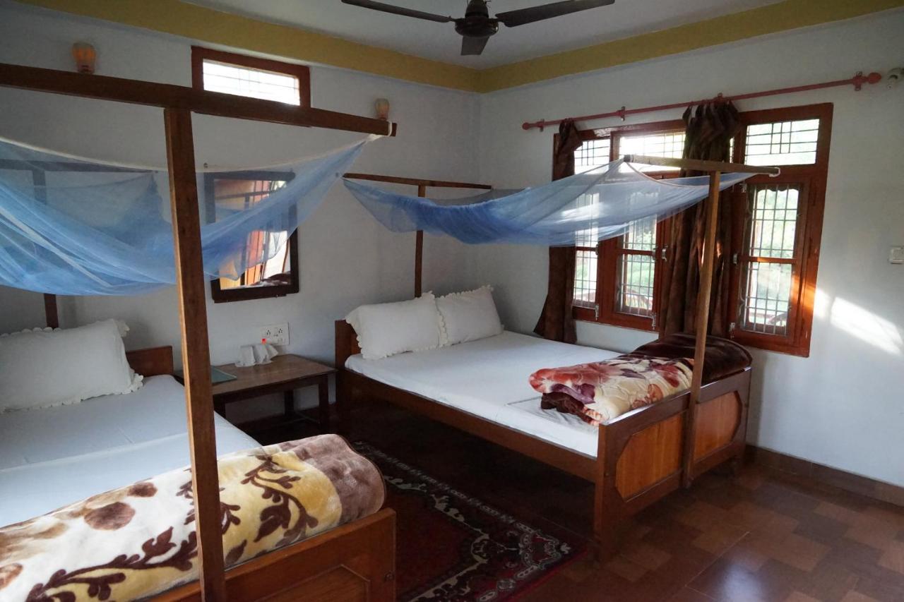 Forest Hideaway Resort Pvt Ltd Bardiya Экстерьер фото