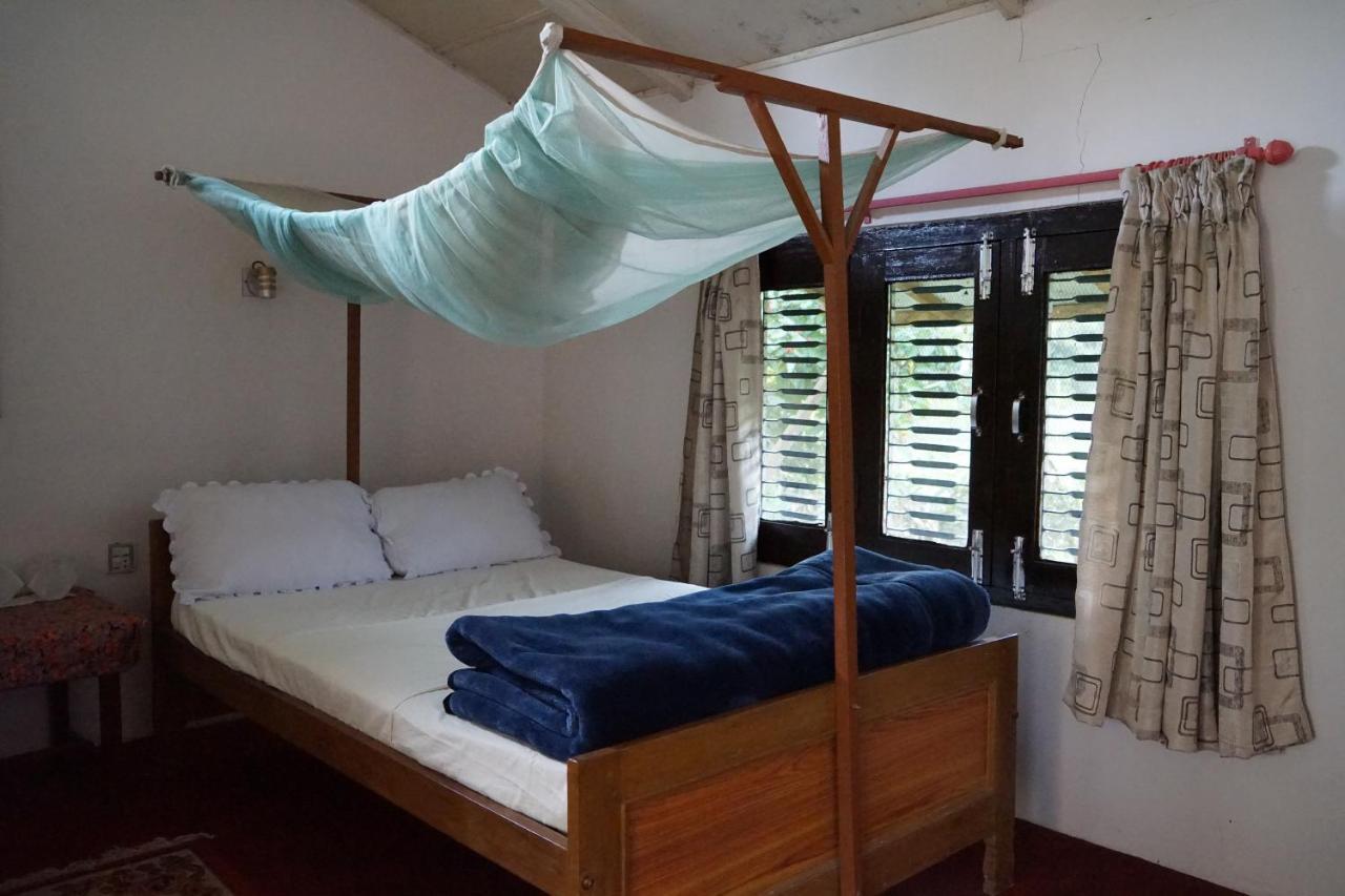 Forest Hideaway Resort Pvt Ltd Bardiya Экстерьер фото